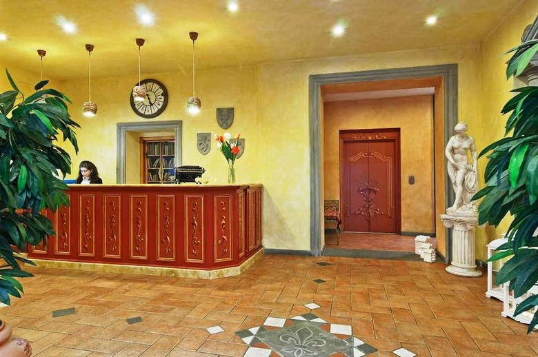 Hotel Alba Palace