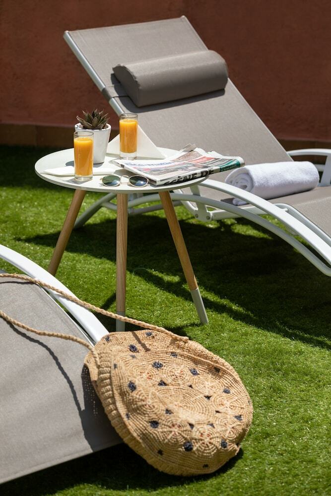 Nicea Hotel