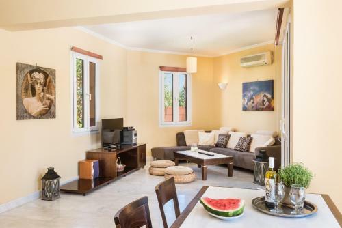 Daphnis Villas