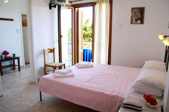 Artemon Hotel