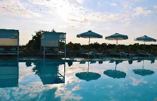 Hotel Kastro Maini
