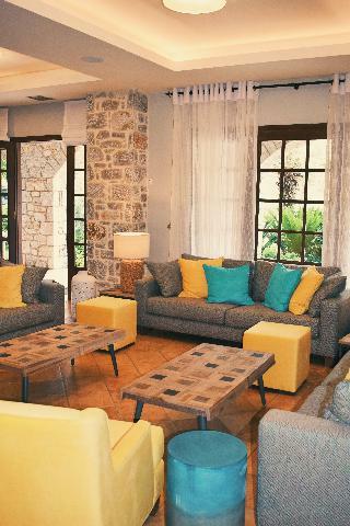 Hotel Kastro Maini