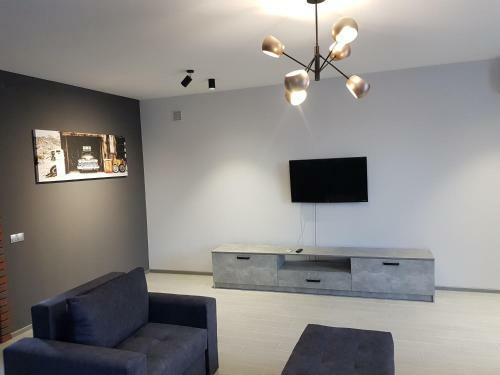 Apartamento Uzhorod 3 Room Lovely House