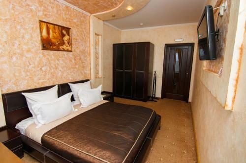Hotel ??????????
