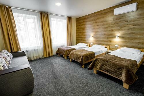 Rooms Hotel