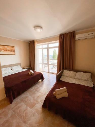 Hotel ??????