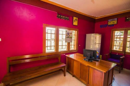 Hillview Hotel