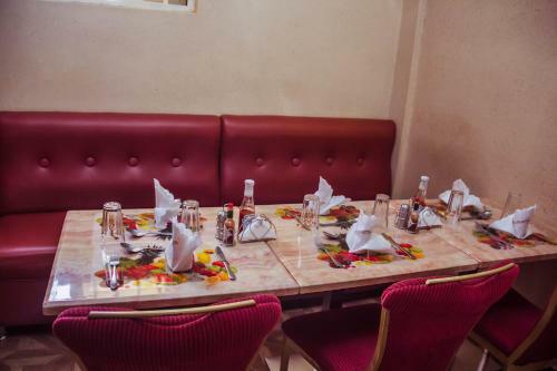 Kenlon Hotel