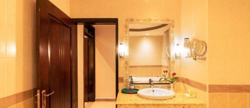 Apartamento Royal Suites Hotel - Two-bedrooms Suite 2