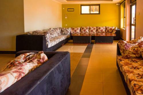 Strikers Hotel