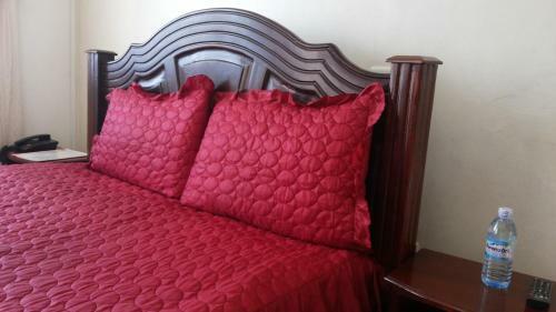 Westcliff Hotel