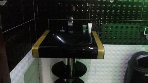 Satellite One Hotel