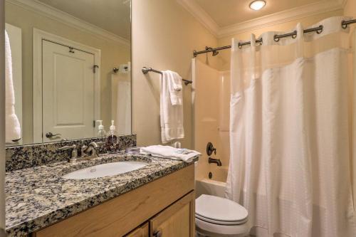 Beachfront Dauphin Island Condo With 2 Pools And Sauna