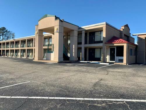 Hotel Dothan Inn