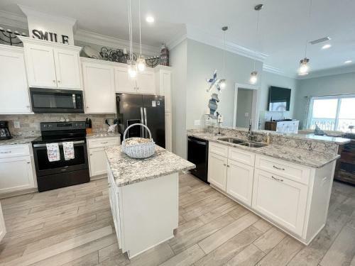 059 Dauphin Tale Home
