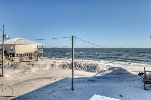 059 Dauphin Tale Home