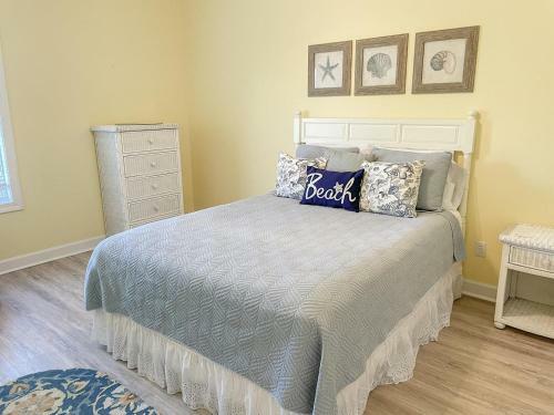 025 The Sanderling Home