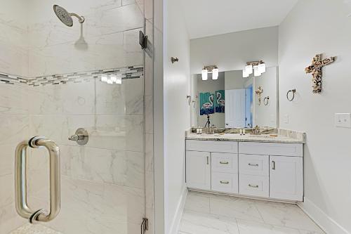 New Listing! Lagoon-front Townhouse With Pool, Deck Townhouse