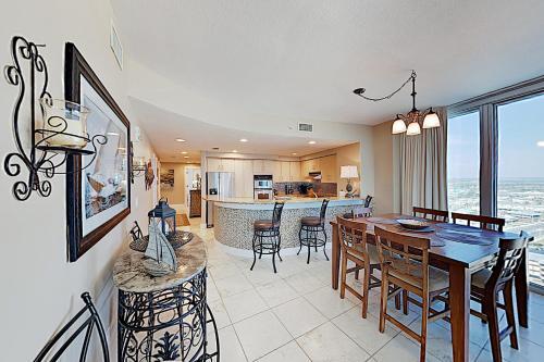 Apartamento Island Tower Unit 1901 Condo