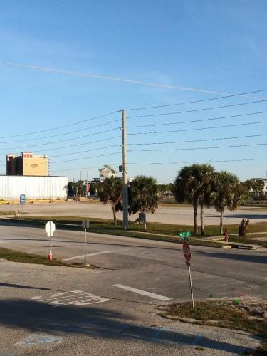 H_the Boardwalk...ch Hangout A Home