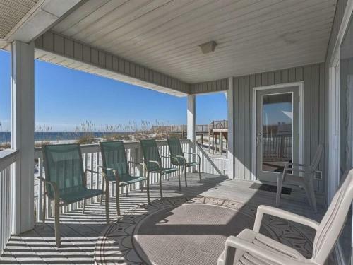 Erica's Sandpiper By Meyer Vacation Rentals
