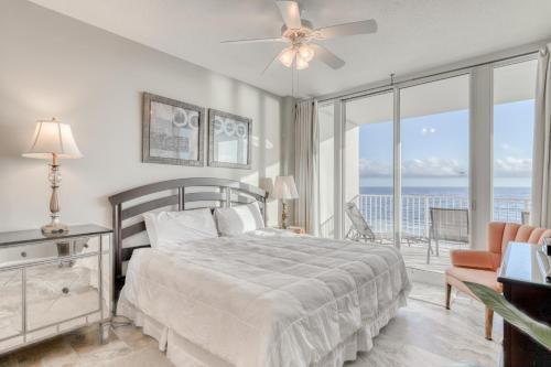 Lighthouse Condominiums III