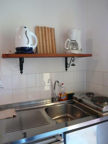 Athina Apartments