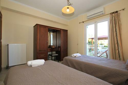 Alex Studios & Apartments