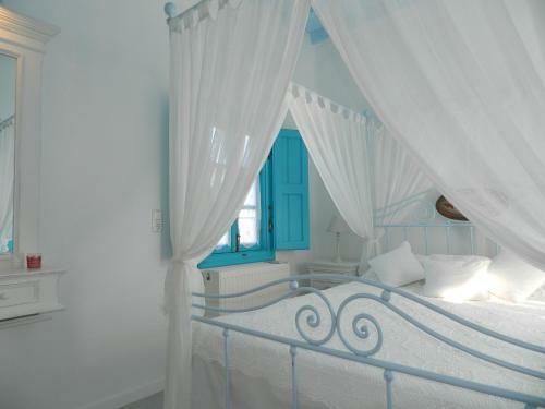 Villa Belogna Ikons