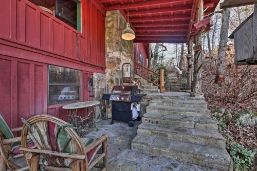 Spacious Waterfront Retreat With Dock And Hot Tub