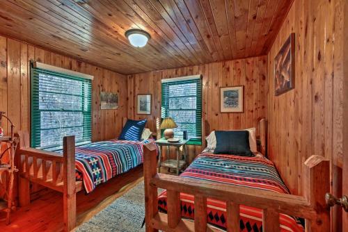 Spacious Waterfront Retreat With Dock And Hot Tub