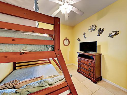 Apartamento ?nature?s Haven? - Updated Condo W/ Pool & Lake Condo