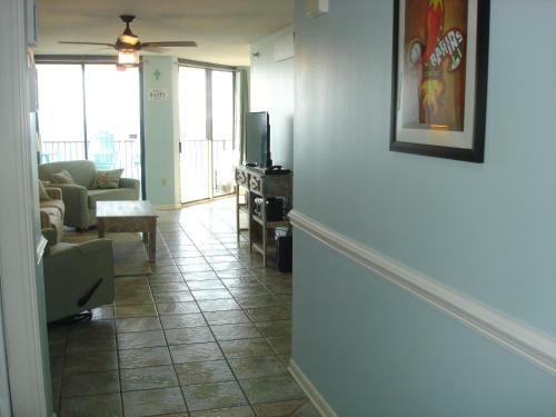 Spectacular Views From 7th Floor For This 1 Bedroom Sleeps 6