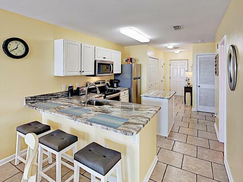 Apartamento Breezy Gulf-view Condo Unit #209 Condo