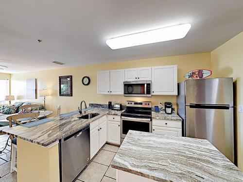 Apartamento Breezy Gulf-view Condo Unit #209 Condo