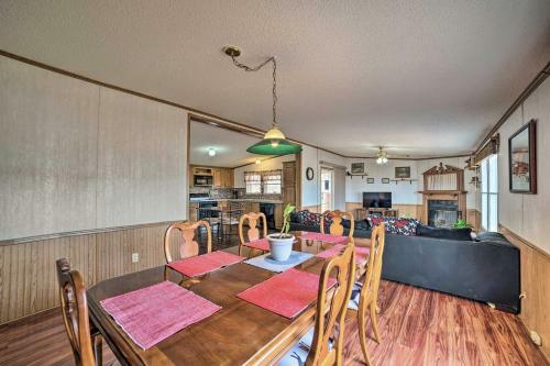 Muscle Shoals Wilderness Getaway On 200 Acres