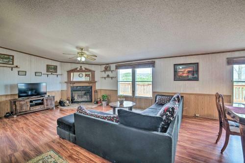 Muscle Shoals Wilderness Getaway On 200 Acres