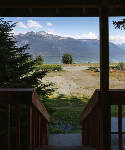 Cabin 1 Lynn View Lodge
