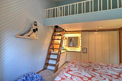 Custom Girdwood Home 2 Blocks From Alyeska Resort!
