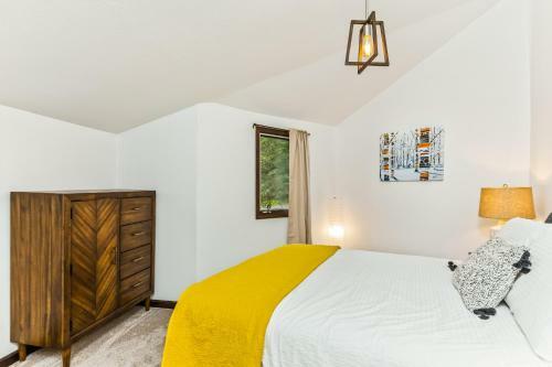 Girdwood Mountain House