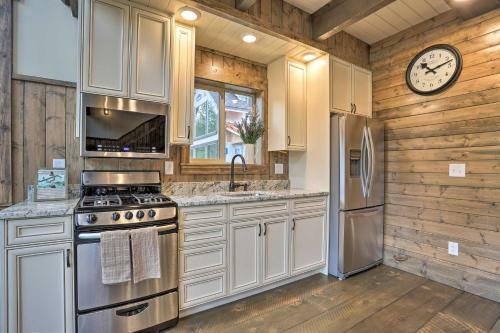 Modern Palmer Cabin With Lazy Mtn View, 2 Mi To River