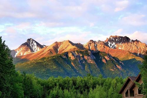 Modern Palmer Cabin With Lazy Mtn View, 2 Mi To River
