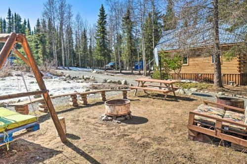 Cozy Kenai Riverfront Cabin Fishing Paradise