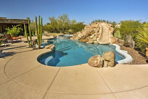 Cave Creek Oasis With Putting Green, Spa And Mtn View!