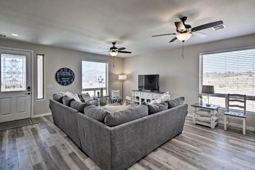 Luxe 2020 Home With Ohv Access, 5 Mi To Lake Mohave!