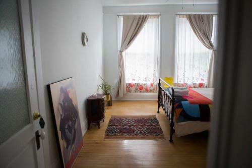 Object Hotel 1br Shared Bath Room 2c