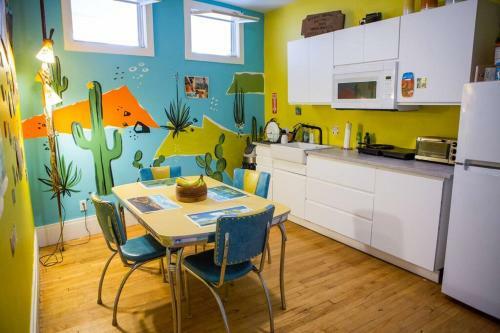 Object Hotel 1br Shared Bath Room 2c