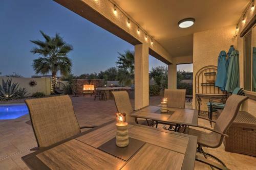 Azure Home Getaway With Outdoor Oasis And Spa!