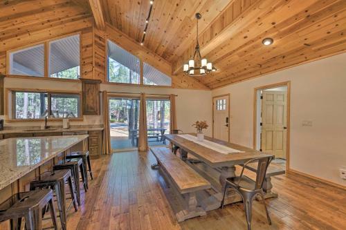 Pinetop Cabin With Game Room Fish, Hike And Golf