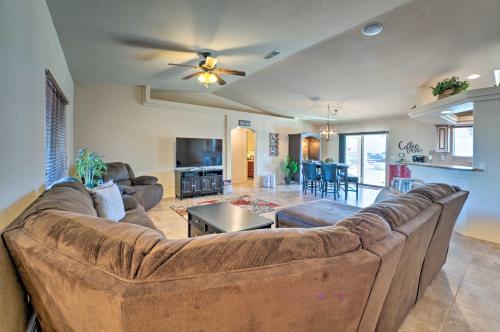 Lake Havasu Home With Brand New Backyard Oasis!